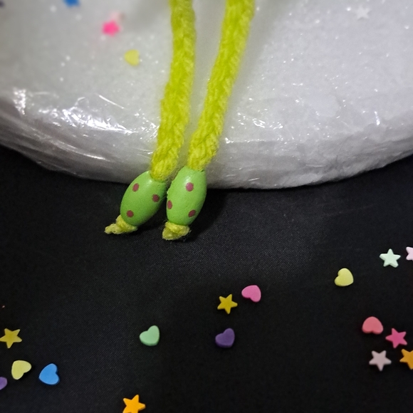 Lime Green Crochet Women's Hat - Picture 4 of 4